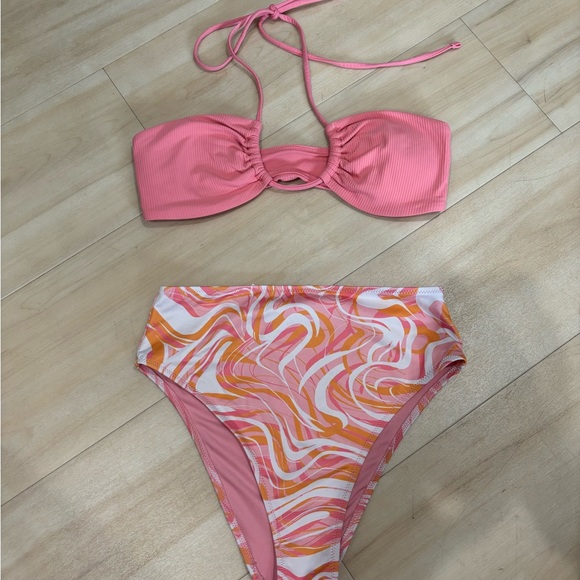 H&M Pink Swimsuit - Picture 3 of 5